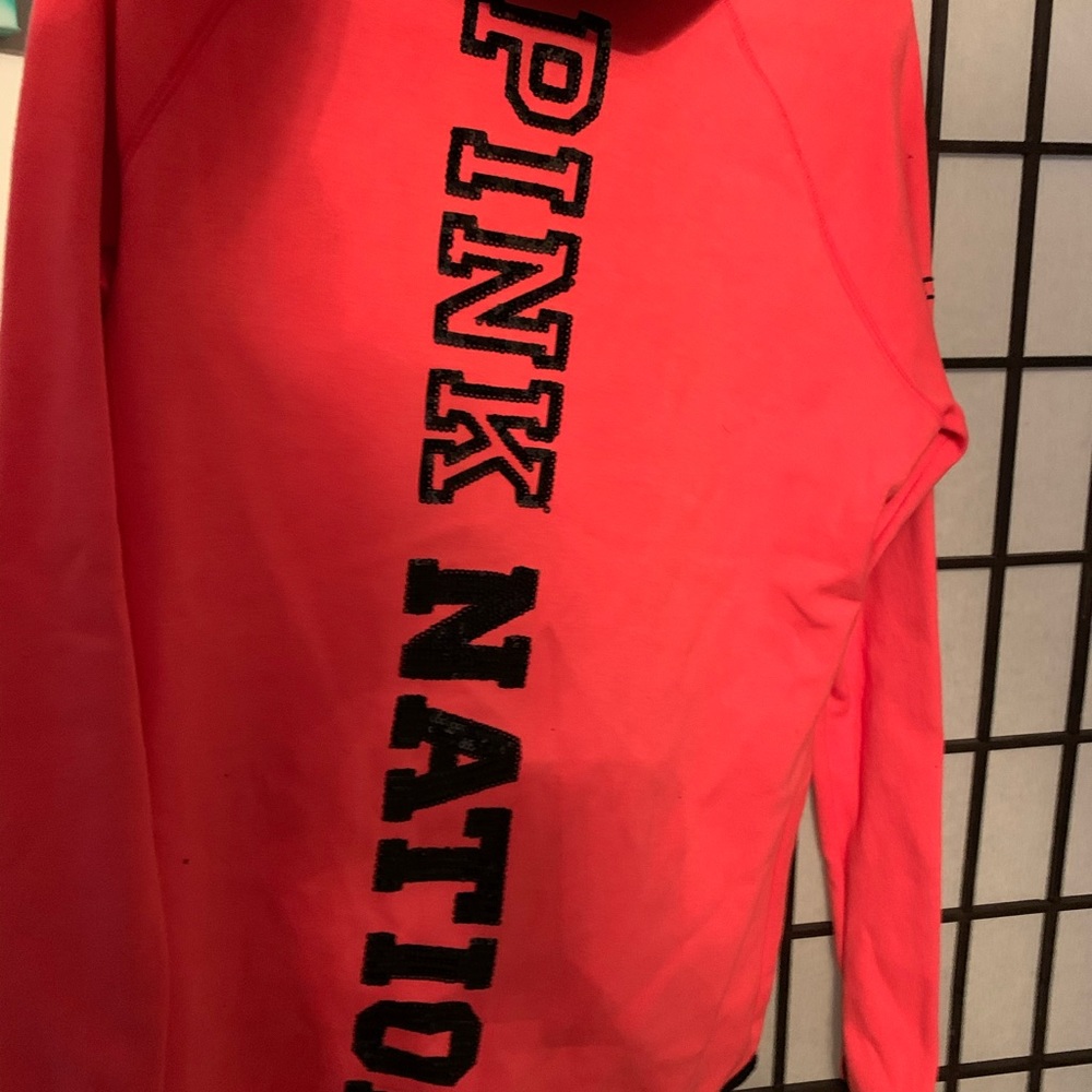 ❣️HP❣️RARE 2015 Sequin PINK Fashion Show Hoodie - Picture 5 of 6